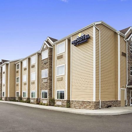 Microtel Inn & Suites By Wyndham Cambridge Exterior foto